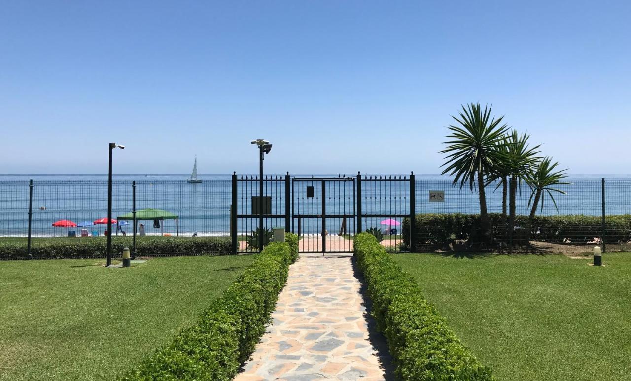 Marbella - Frontline Appartement Estepona