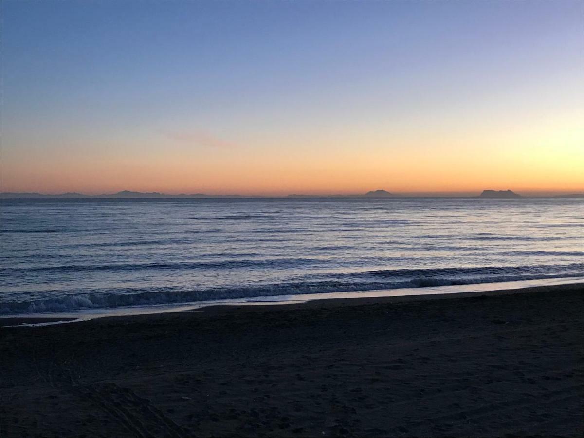 Marbella - Frontline Appartement Estepona