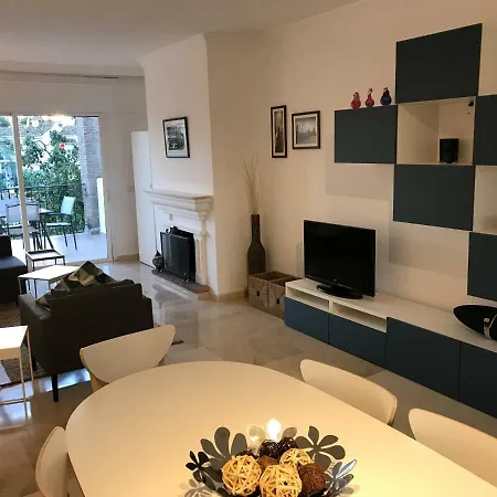 Marbella - Estepona Beach Frontline Apartment Extérieur photo