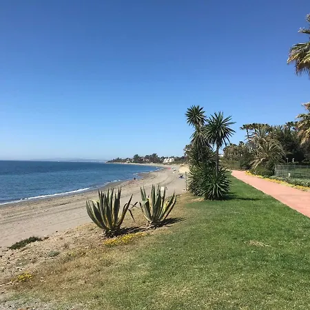 Marbella - Estepona Beach Frontline Apartment Extérieur photo